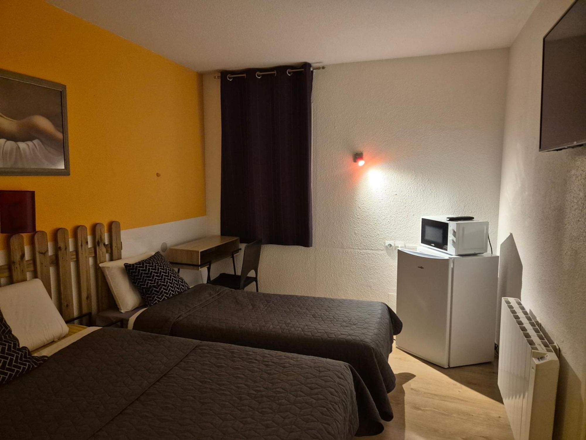Bel Hotel la Gentilhommière Trèbes Extérieur photo