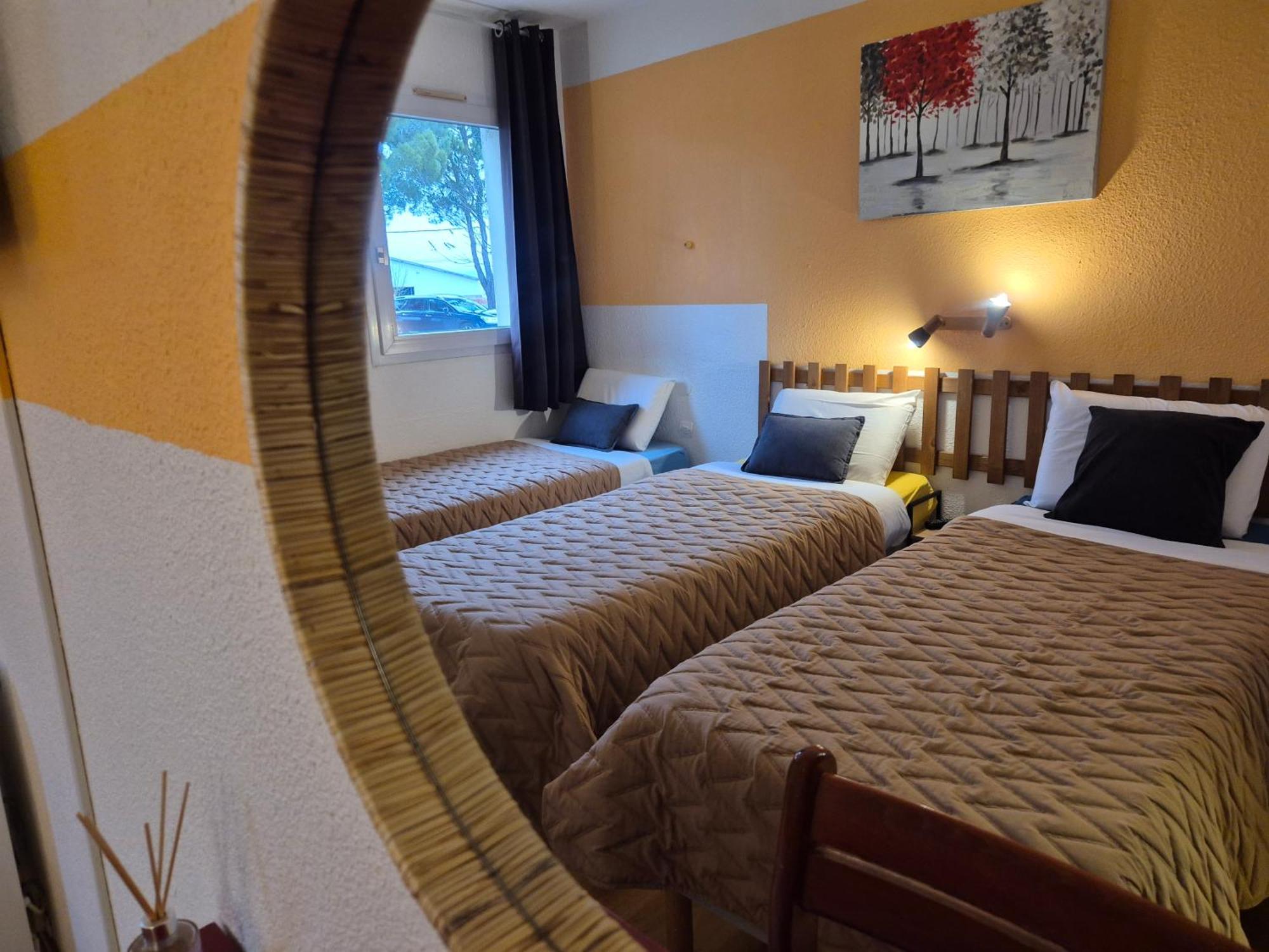 Bel Hotel la Gentilhommière Trèbes Extérieur photo